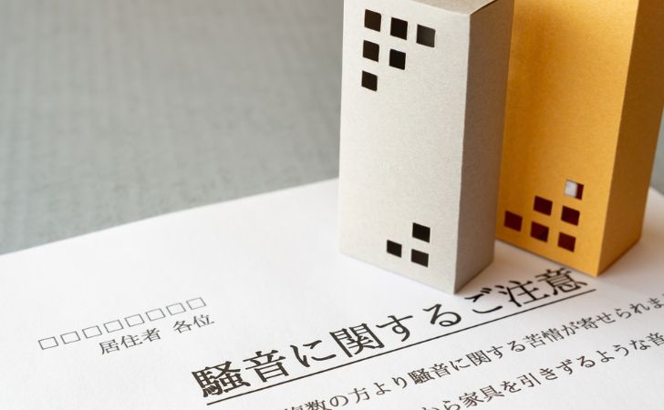 発電機の騒音対策とは?騒音レベル・規制・届出の確認ポイントを解説